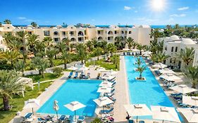 Cesar Thalasso (Adults Only)